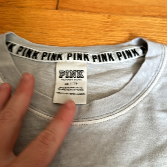 XS pink tshirt - Picture 2 of 2